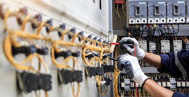 Professional Electrician technician working in Mickleton, NJ